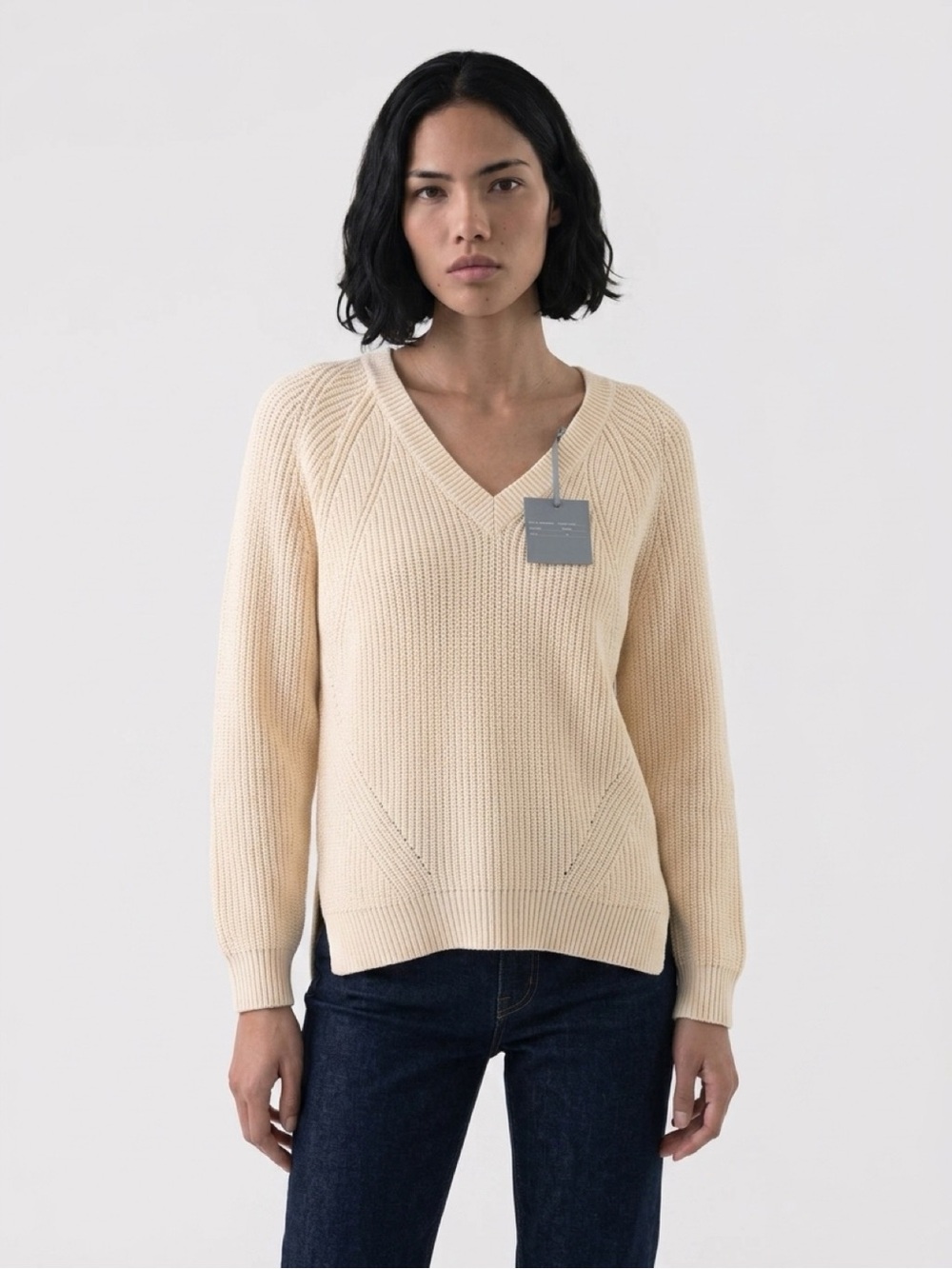 Marled  V-Neck Knit Sweater🤍
